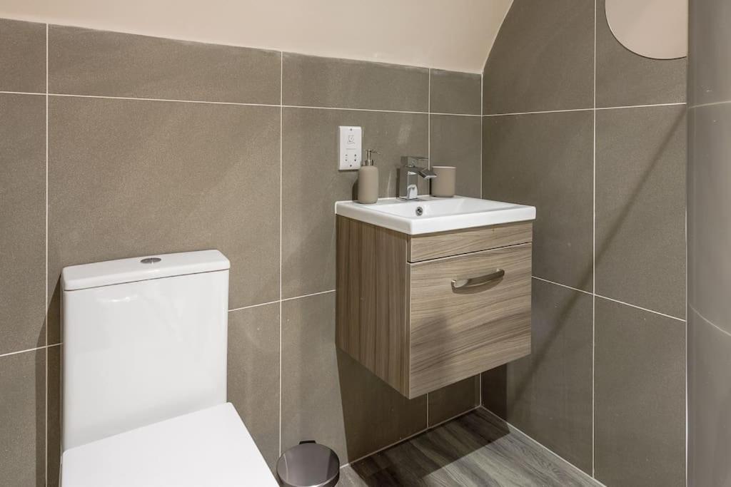 شقة Stylish Duplex 5 Min From Centre نيوكاسل أبون تاين المظهر الخارجي الصورة