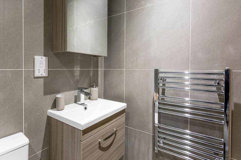 شقة Stylish Duplex 5 Min From Centre نيوكاسل أبون تاين المظهر الخارجي الصورة
